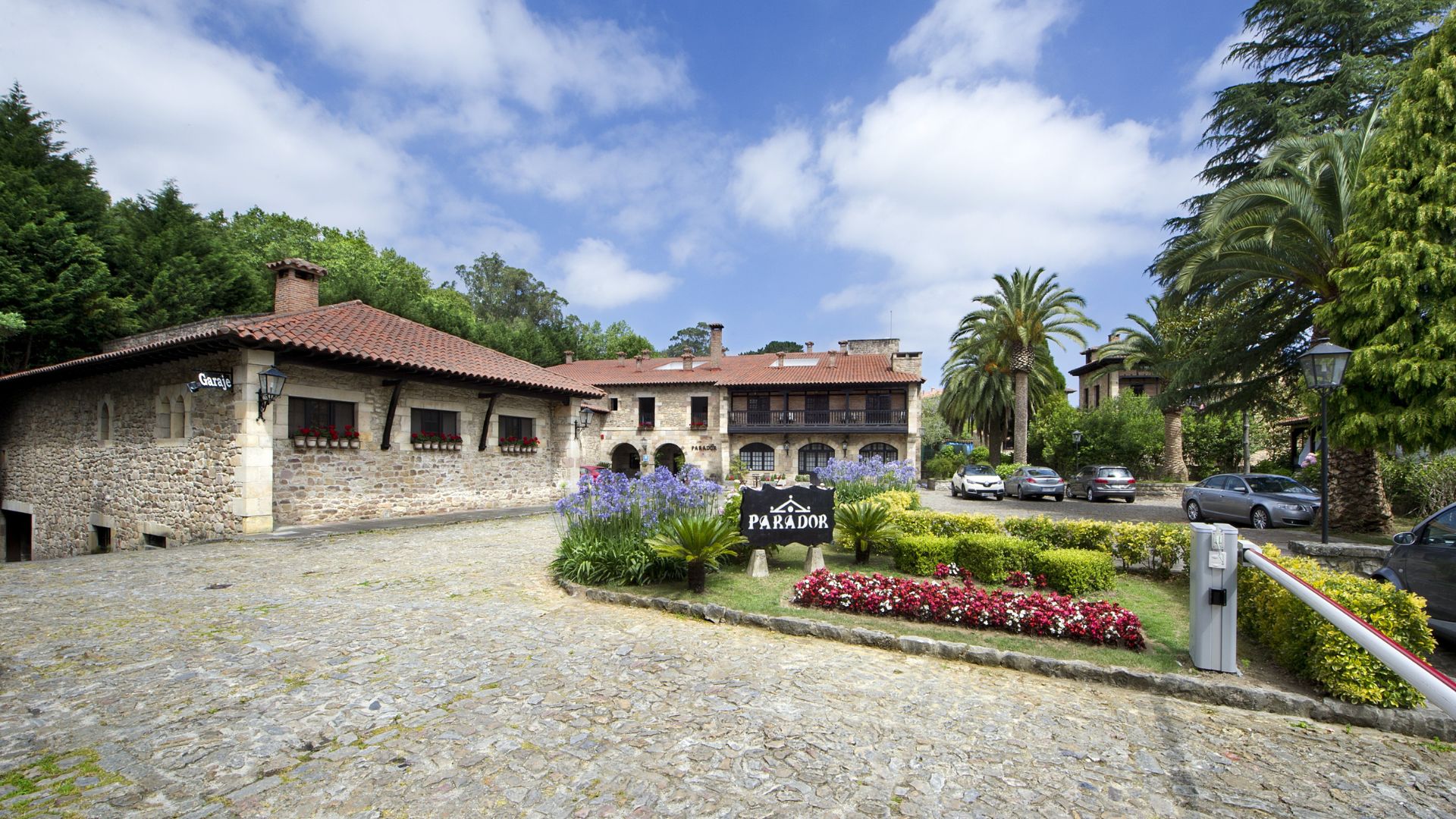 Parador de Santillana